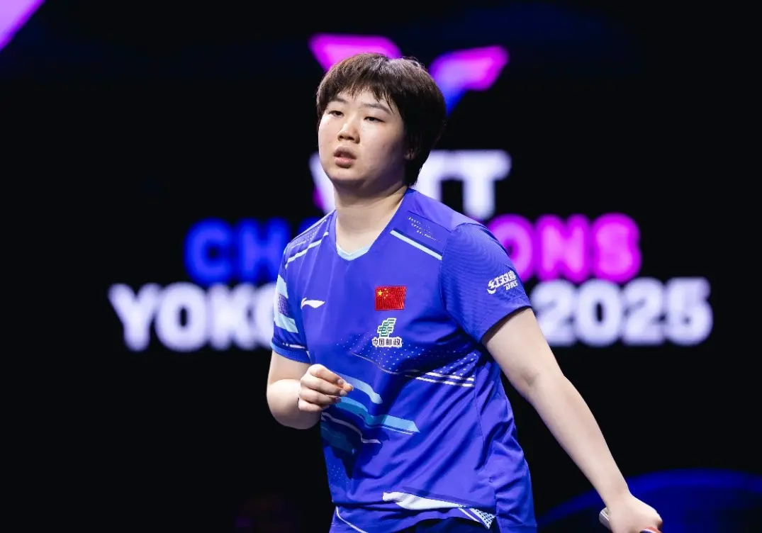 正手位长球 正手位长球