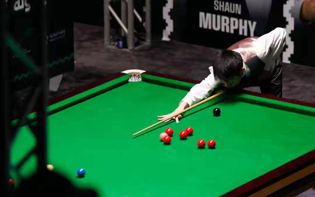 此舞台上展, 制造了一个, text 此舞台上展, 制造了一个, text